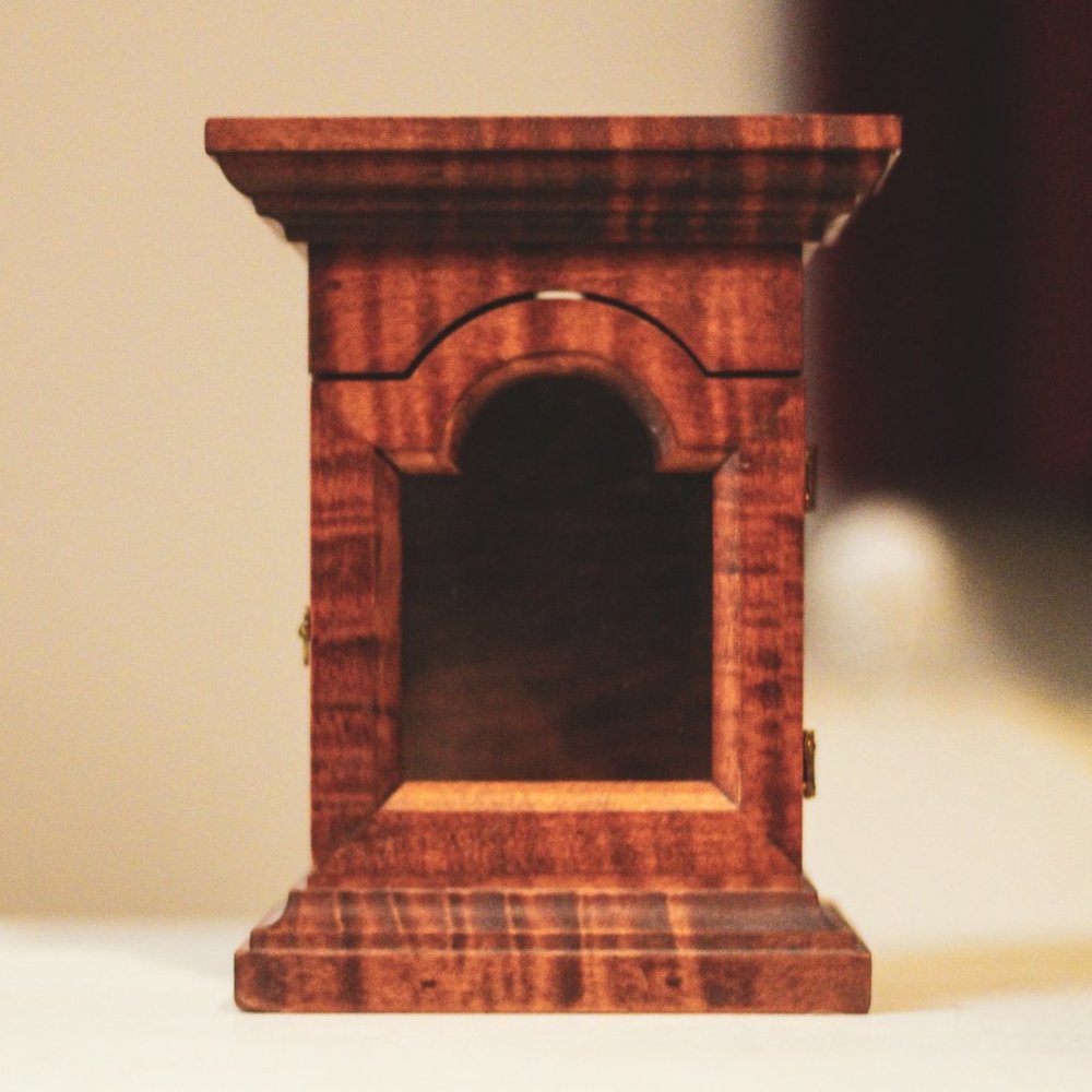 Vintage Wood Jewelry Box Display Case - one hook